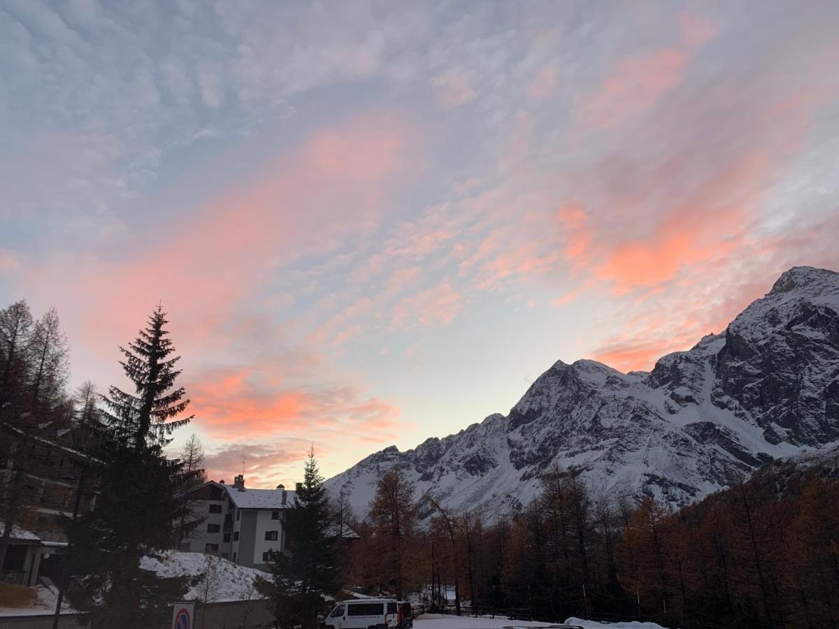 Apartamento Casa Camas Breuil-Cervinia Exterior foto
